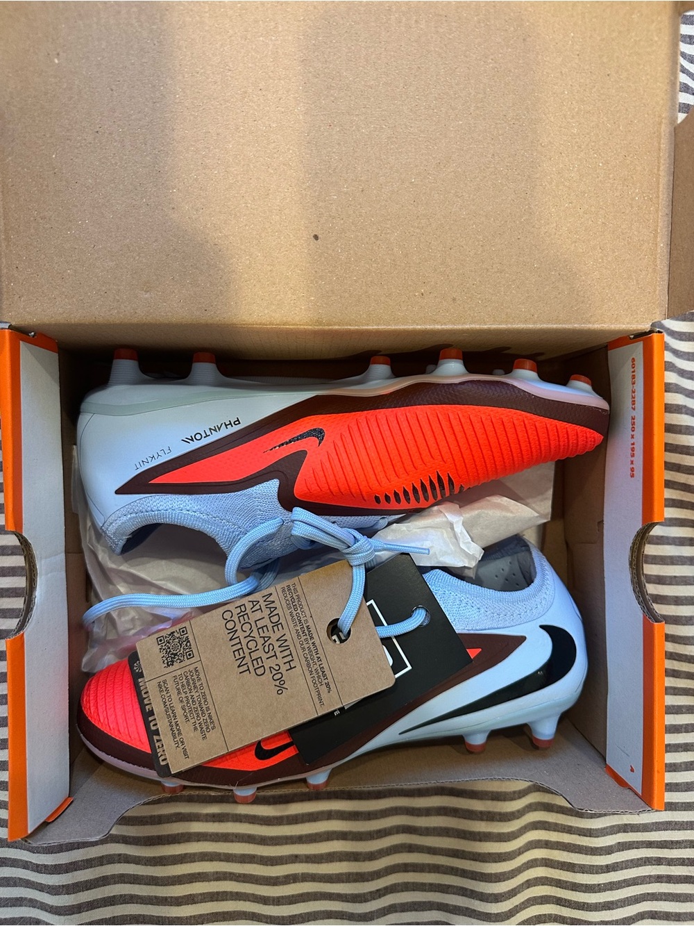 Nike Soccer Cleats Phantom 6 Low Pro AG-Pro